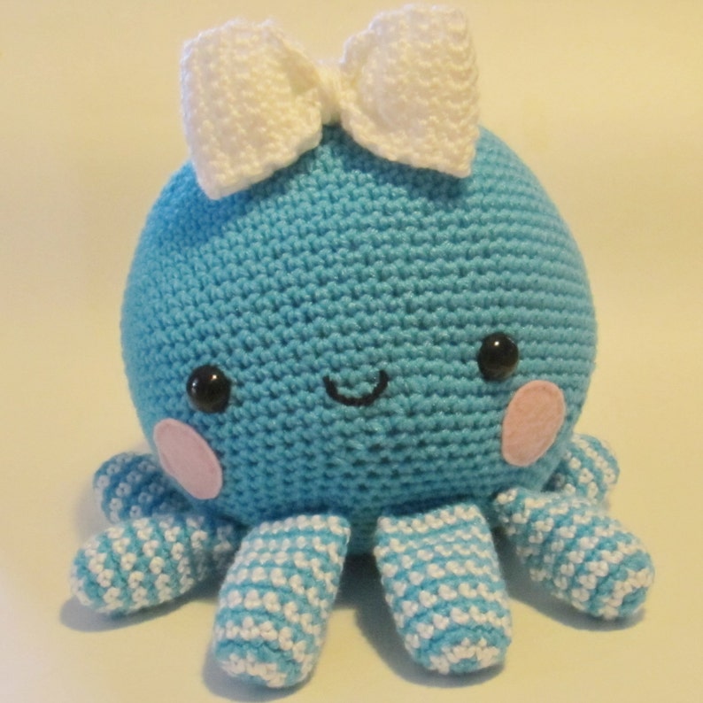 Huggable Octopus amigurumi crochet pattern PDF Digital Download image 3