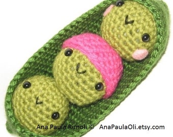 Sweet Peas in a Pod amigurumi crochet pattern - PDF Digital Download