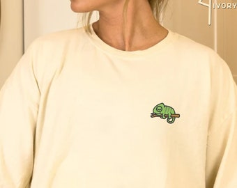 Embroidered Comma Chameleon Shirt, Iguana Comma Shirt, Reading Shirt, Funny Grammar Shirt, English Teacher Lizard Shirt, Chameleon Shirt
