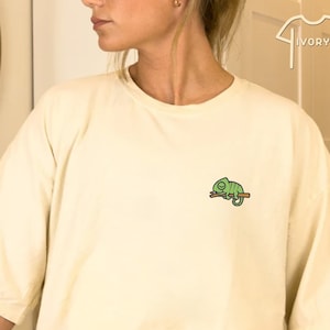 Embroidered Comma Chameleon Shirt, Iguana Comma Shirt, Reading Shirt, Funny Grammar Shirt, English Teacher Lizard Shirt, Chameleon Shirt