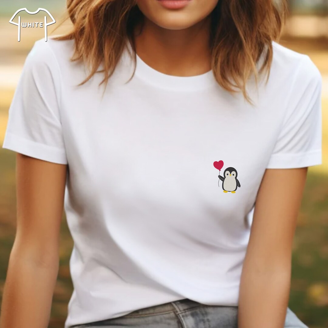 ZYDUVA Noot Noot Penguin Mother Nera T-Shirt da Donna Size S