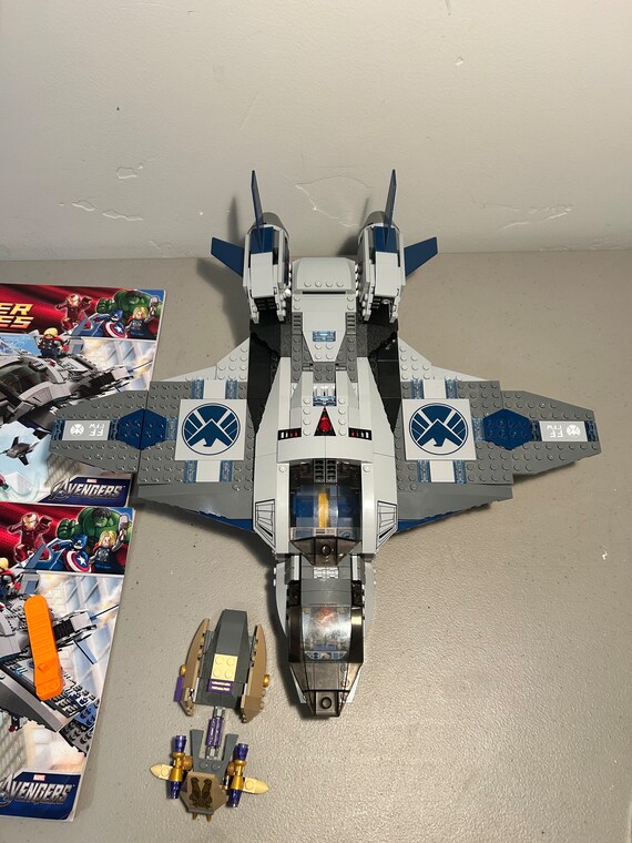 Lego 6869 marvel super heroes quinjet aerial battle hotsell
