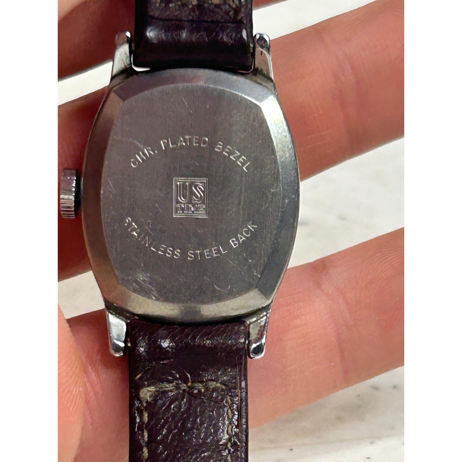 Vintage Mickey Mouse Watch‎ US Time Manual Wind Chrome Bezel Brown Leather Strap Vintage Mickey Mouse Watch US Time Manual Wind Chrome Bezel  main image 4