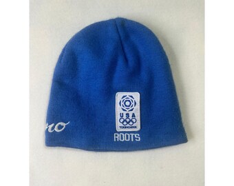Roots Torino 2006 Winter Olympics USA Beanie Blue Knit Hat Vintage Mens Womens
