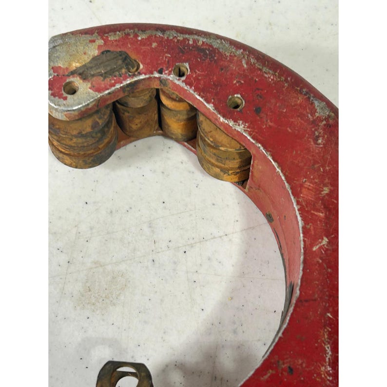 Ridgid 154 Quick-Acting Tubing Cutter 1 7/8 to 4 1/2 Inch Red Pipe Tool Vintage image 3