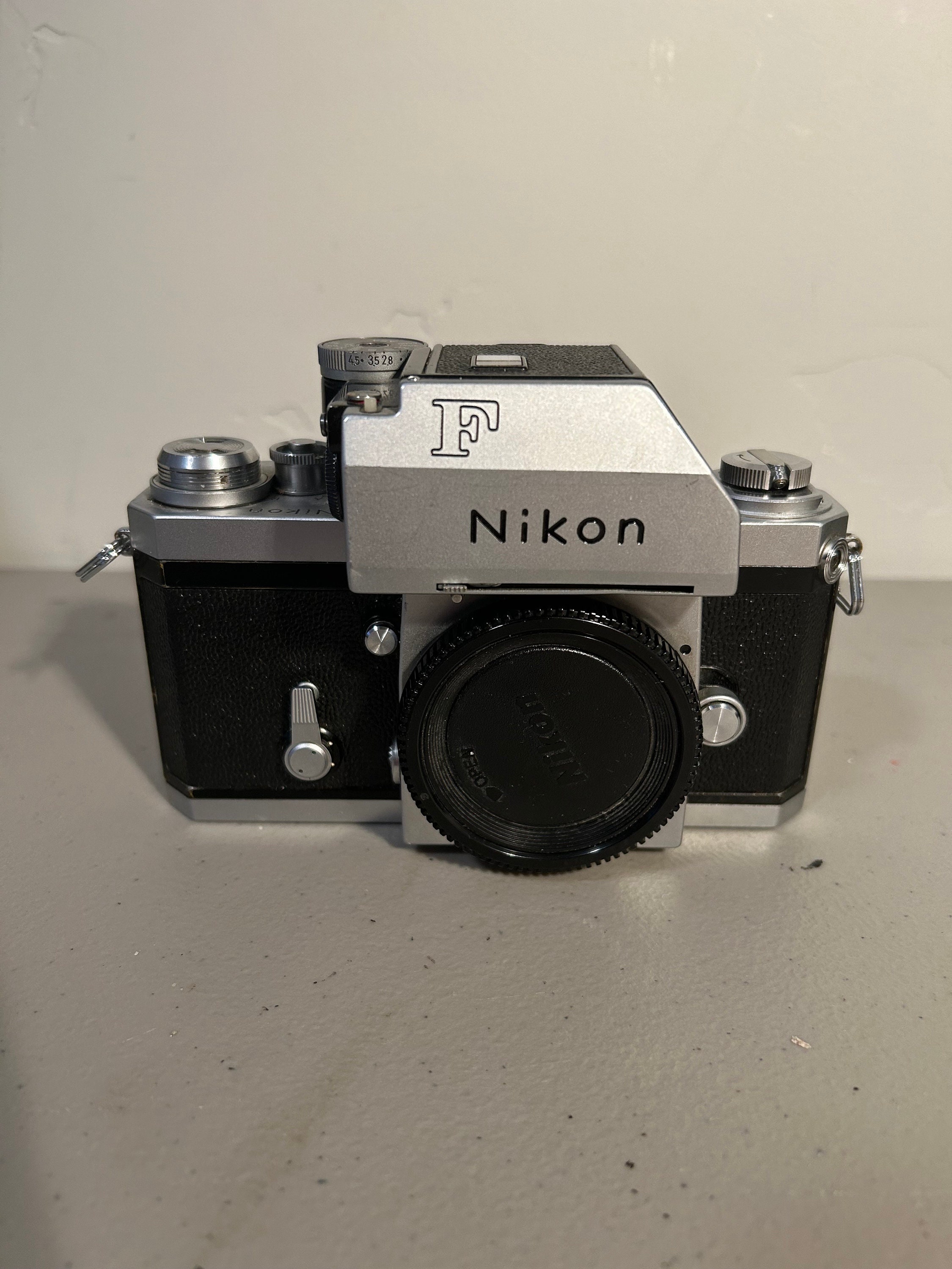 Nikon F2フォトミック+MD-3+MB-2+NIKKOR28-45mm Nikon F2フォトミック+MD-3+MB-2+NIKKOR28-45mm（赤城耕一：第16