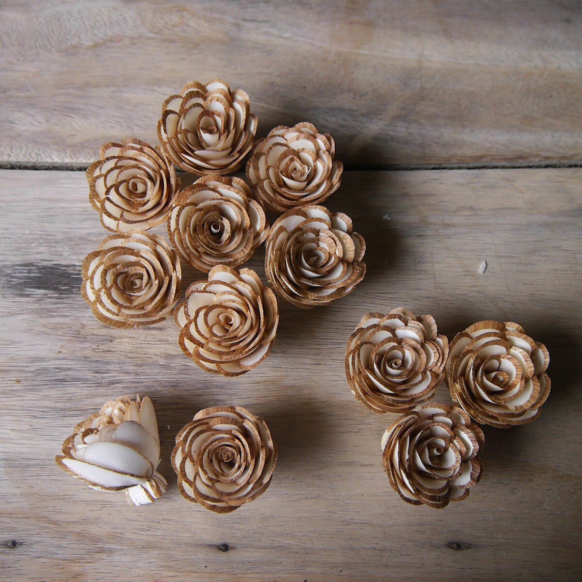 Kaufe 4 Stück Diffusor-Blume mit Baumwollfaden, Holz-Rosenblume