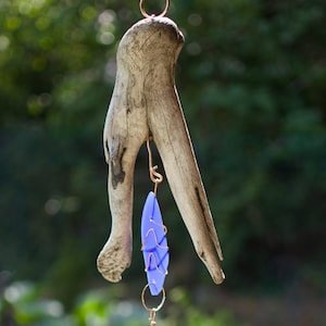 Wind Chime - Natural Driftwood - Beach Glass - All Season Outdoor - Antiqued Brass Chimes