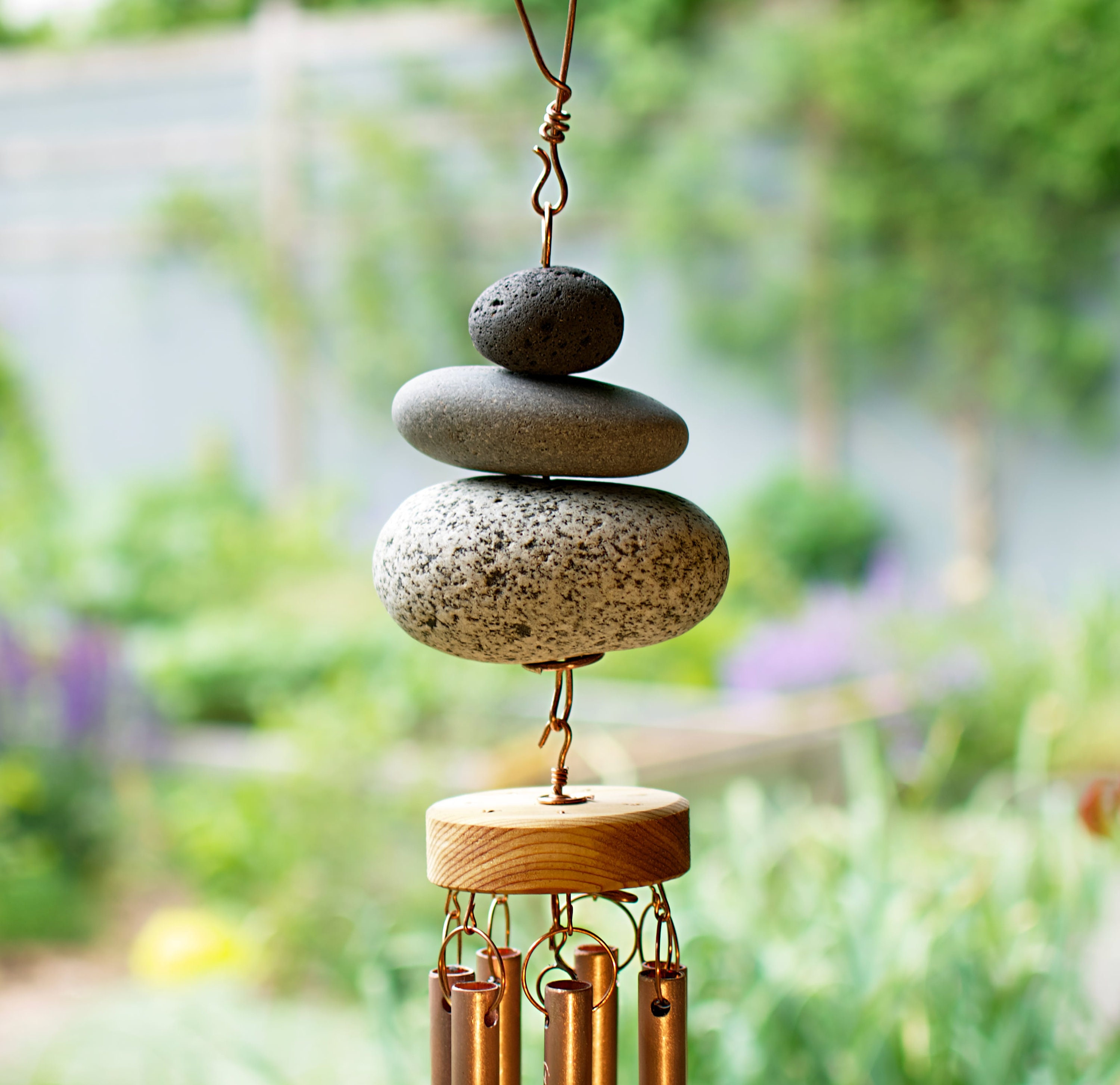 Carillon à vent en pierre de plage Fabriqué à la main avec 7 carillons en  cuivre, jardin zen, son apaisant -  Canada