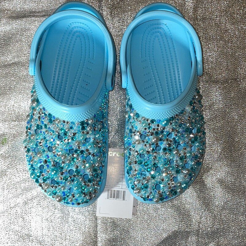 bling crocs