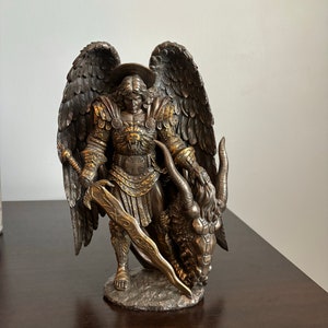 Historic Arch Angel Statue image 1