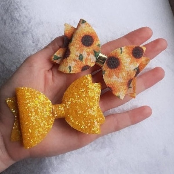 Spring Sunflower Hairbow Set, Mustard Bow, Sunflower Bow, Yellow Bow, Glitter Bow, Fabric Bow, Toddler Bows, Bow Set, Handmade Bows, Hairbow