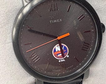 Reloj Timex Night Game de los New York Islanders para mujer