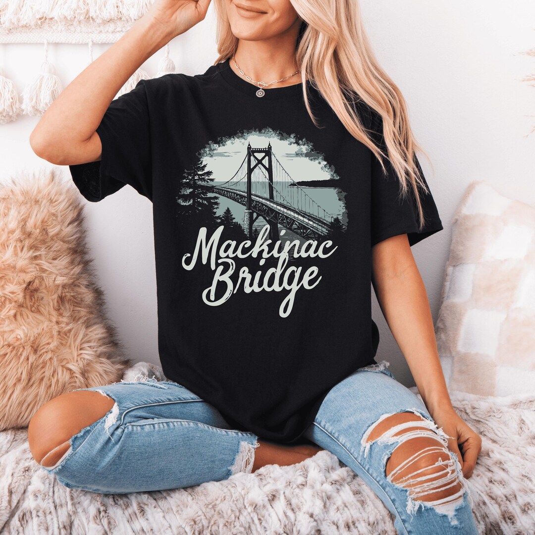Mackinac Bridge Shirt Unisex, Michigan Souvenir T-shirt, Great Lakes