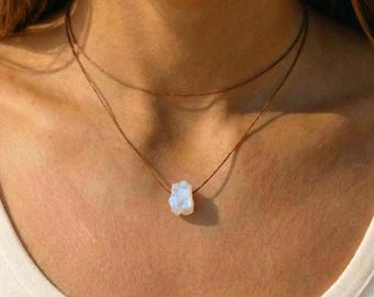 Gargantilla de piedra lunar en bruto, piedra lunar en bruto en gargantilla ajustable, collar de piedra lunar, collar impermeable, collar hecho a mano, collar envolvente de piedra lunar