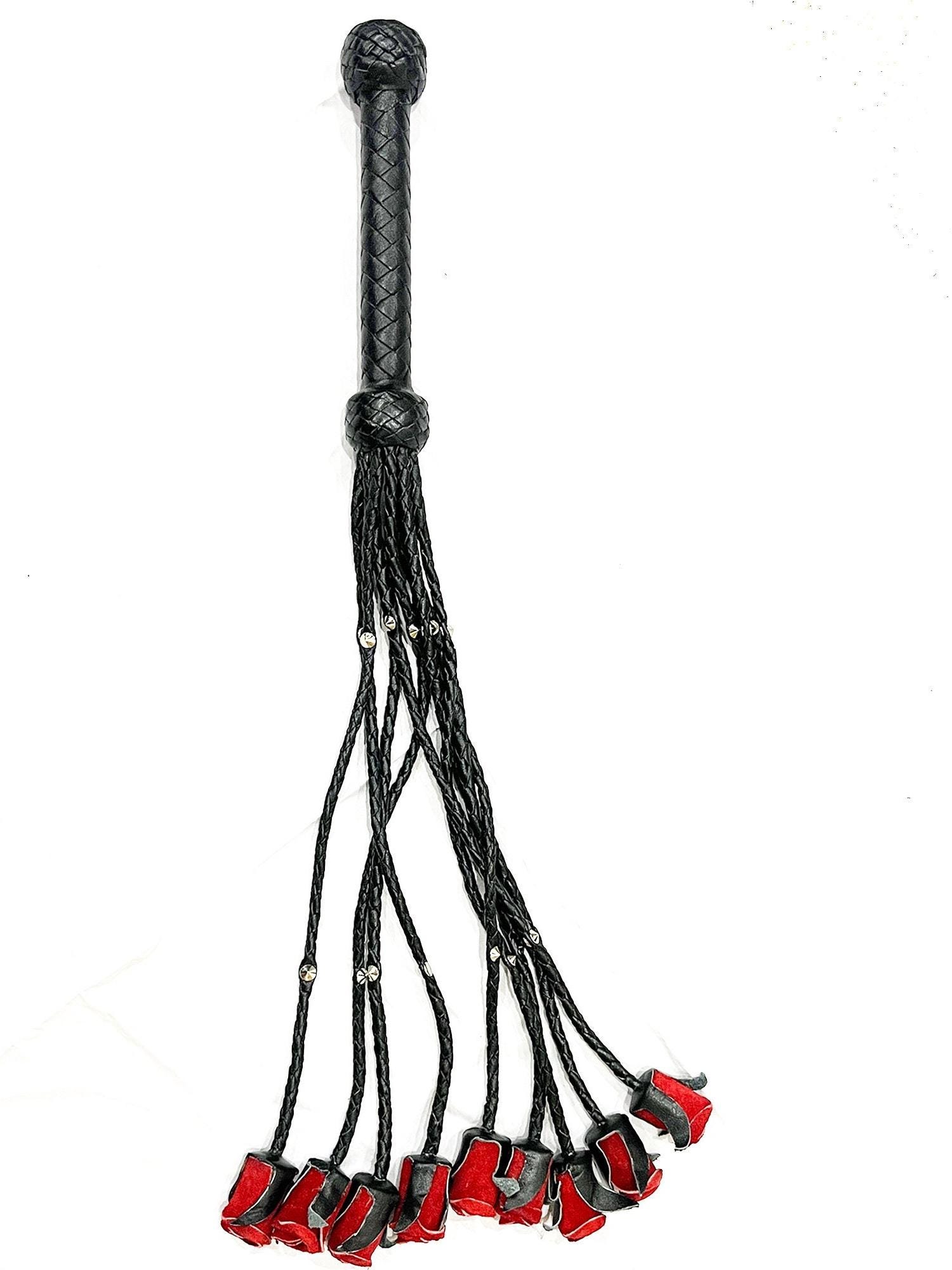 Flogger Cuir 9 Lanières – Leather Phobia – Fabriqué Main – Neuf