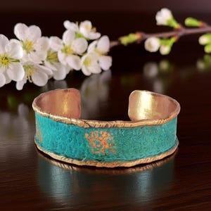 Handmade Verdigris Copper Cuff Bracelet: Rustic Patina, Adjustable Bild 10