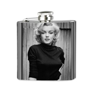 Groomsmen Flask, Flask for Men, Flask, Hip Flask, Photo Art Flask, Whiskey Flask, Groomsmen Flask, Stainless Steel Hip Flask, Urbanrose