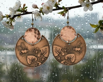 Flora & Fauna Copper Earrings, Bumblebee Split Circle Antique Copper Dangle Style
