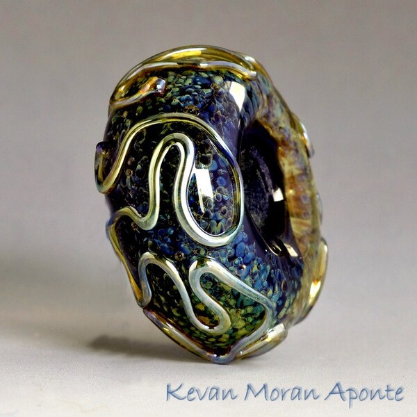 Antiqua -Big Hole Slider by Kevan Moran Aponte of Dancing Star Beads