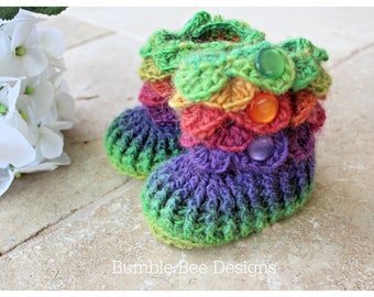 Crocodile Stitch Baby Booties That Stay On  Baby Booties  rainbow baby 0-6 months, Rainbow booties, crochet booties, crochet shoes