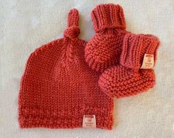 Hand Knitted Top Knot Hat and Baby Booties, Burnt Orange, Sizes 0-12 months. Softest Australian Merino Wool, Stay on booties, Handmade