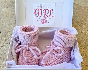 Congratulations pregnancy gift for new mum, pink crochet baby booties, newborn baby gift, new baby girl gift, It's a Girl coming home outfit