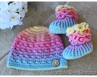 Baby Beanie - New Baby Gift -  Rainbow Baby Booties  - Crochet Baby Booties & Hat - Crocodile Stitch baby booties - Pastel Rainbow - shower