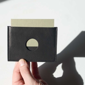 Porta carte in nero / porta carte in pelle / porta carte / portafoglio / pelle italiana / porta carte di credito / minimalista