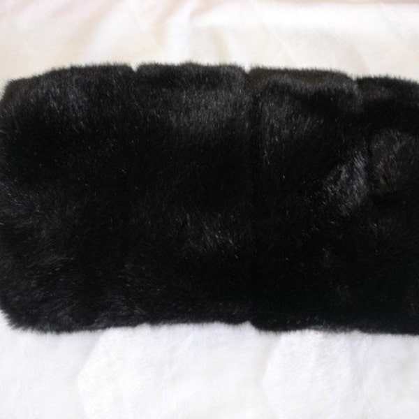 Hand muff, faux fur weddings muff, black mink Faux Fur Hand Muff, Wedding Hand Muff, Bridal Fur Muff