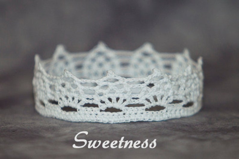 PATTERN Crochet Crown Sweetness image 1