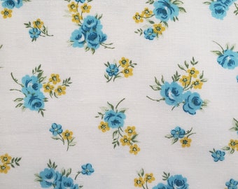 3 Yards Vintage Blue Roses Yellow Flowers on White Fabric