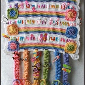 5 Hair Accessory Organizer Crochet Patterns - Organize barrettes, clips, ponytails