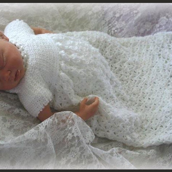 Robe de baptême Tiny Blossoms - Tailles de motif au crochet Reborn - 18 mois