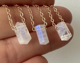 Moonstone double point necklace, subtle moonstone necklace gold or silver, moonstone pendant, rainbow gemstone, handmade necklace