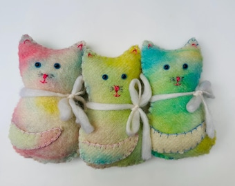 Wool kitten Waldorf inspired ready to ship