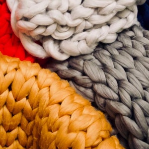 BIG arm knitted vegan yarn Blankets, Bed runners & Scarves