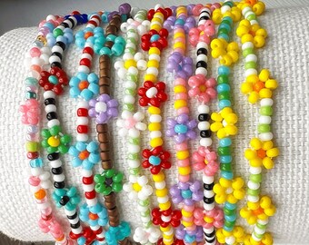 Daisy Stretch Bracelet Seed Beaded Cute Colorful Flower Bracelet Boho Daisy Chain Everyday Jewelry