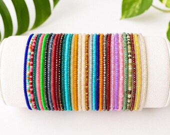 Seed Bead Necklace Stretch Jewelry Team Spirit School Colors Matching Accessories Volleyball Cheer Squad Sorority Gift Back Sports Game