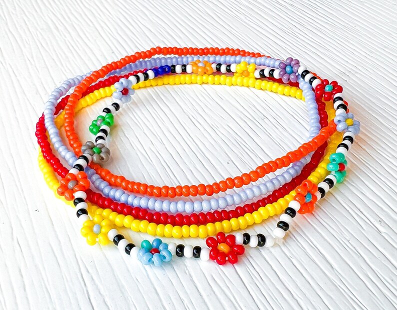 Summer Beach Bracelet Seed Bead Jewelry Colorful Daisy Pattern Stretch Elastic Band Beaded Wrist Accessory Stackable Design Multiple Colors Available Teen Fashion Trend Bohemian Style Collection Friendship Gift Idea Handmade Glass Beads