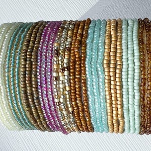Seed Bead Bracelet Stretch Beaded Jewelry Accessory Boho Stackable Bead Design Elastic Wrist Band Minimalist Summer Jewelry Bohemian Arm