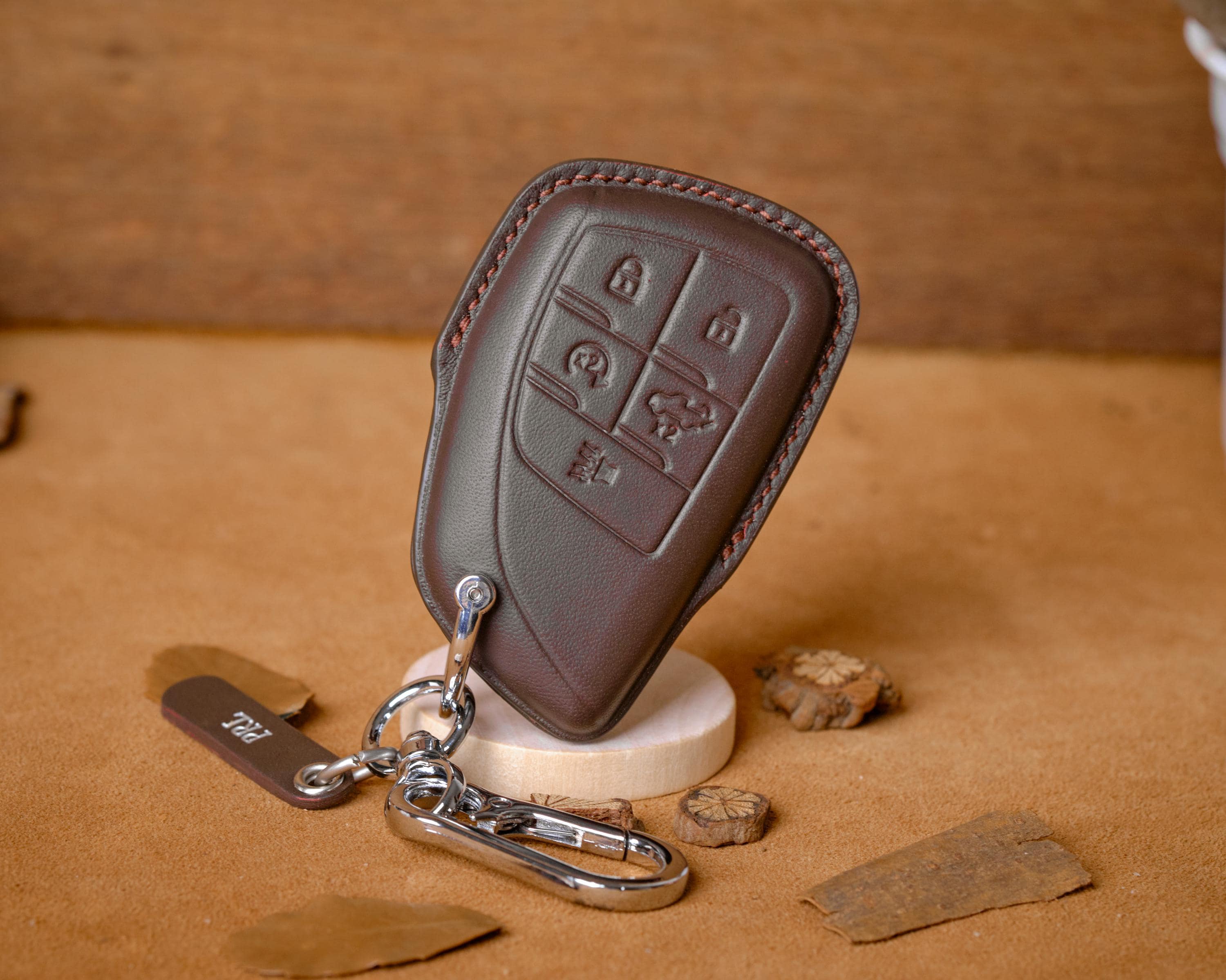 Fit For GMC Buick Key Fob Cover With Diamond Keychain