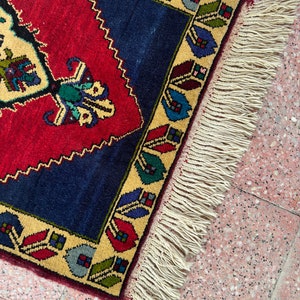 Vintage Turkish Anatolian Wool Rug, Handmade Blue Red Oushak Small Rug, Mini Rug, Small Medallion Rug, 2.4 x 3.7 image 4