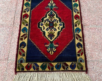 Vintage Turkish Anatolian Wool Rug, Handmade Blue Red Oushak Small Rug, Mini Rug, Small Medallion Rug, 2.4 x 3.7