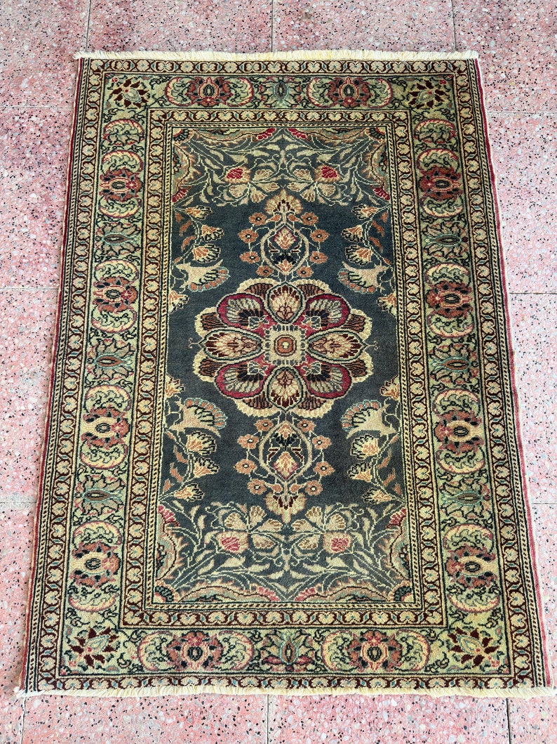 3x4 Handmade Small Floral Persian Rug, Oriental Small Green Rug, Vintage Small Area Rug, Wool Rug 3x4 image 3