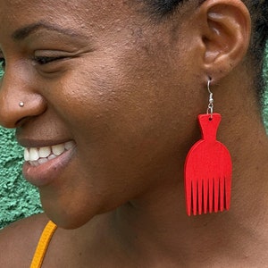 African Earrings, Afro Pick Comb Earrings, Afrocentric Wooden Earrings, Black Woman  Earrings, Dangle Earrings,  Hypoallergenic Earrings