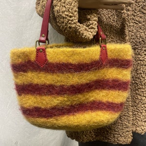 Bolso de mano de fieltro tejido a mano, bolso de punto, bolso de fieltro, bolso de fieltro de lana y mohair, bolso de mujer, bolso de mano, bolso tipo cartera, único