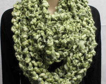 Chunky Knit Infinity Scarf, Light Green Infinity Scarf, Green Knit Scarf, Circle Scarf, Knit Cowl, Knit Loop Scarf Women's Accessories Scarf