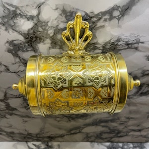Porta fazzoletti da bagno in ottone inciso squisitamente fatto a mano per interni eleganti
