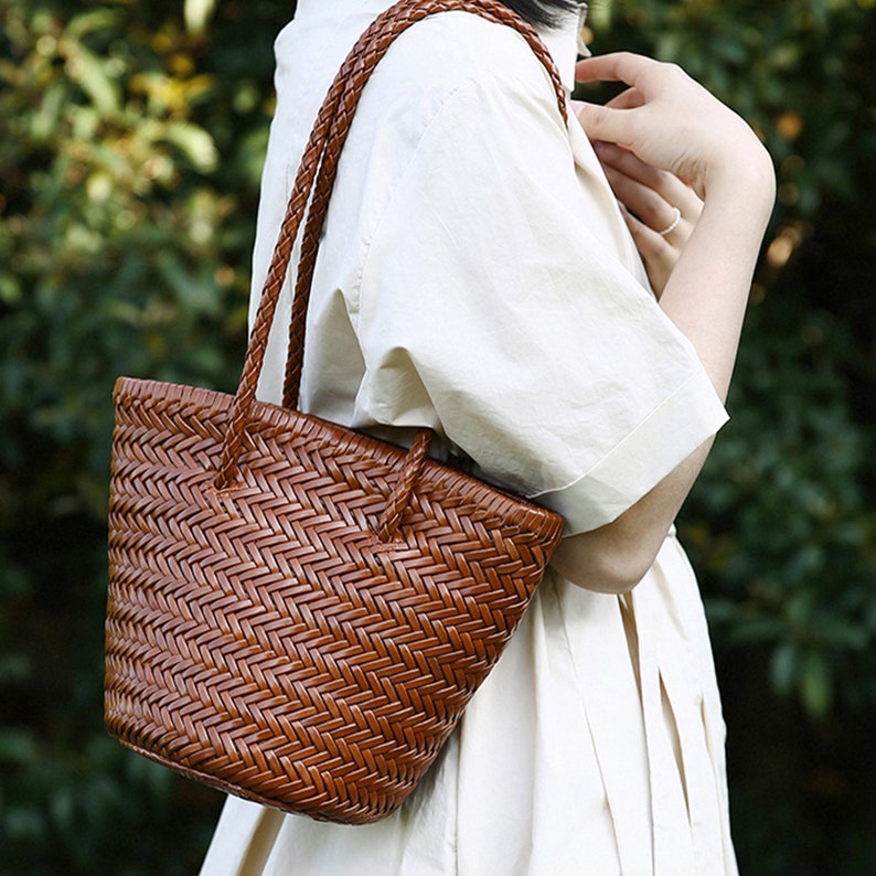 Leather Shoulder Bag, Genuine Leather Underarm Bag, Handmade Woven Small Tote Bag zdjęcie 9